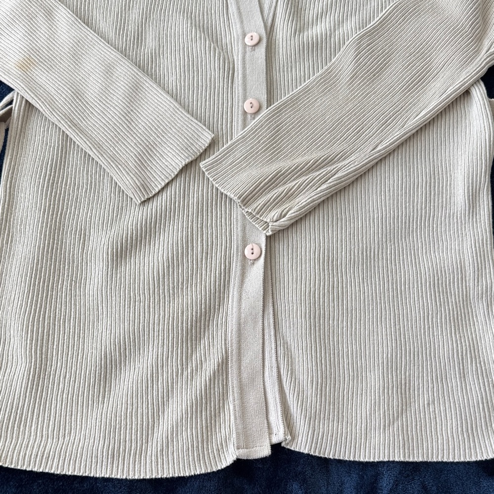 Charlotte Russe Beige Ribbed Cardigan - Picture 4 of 7